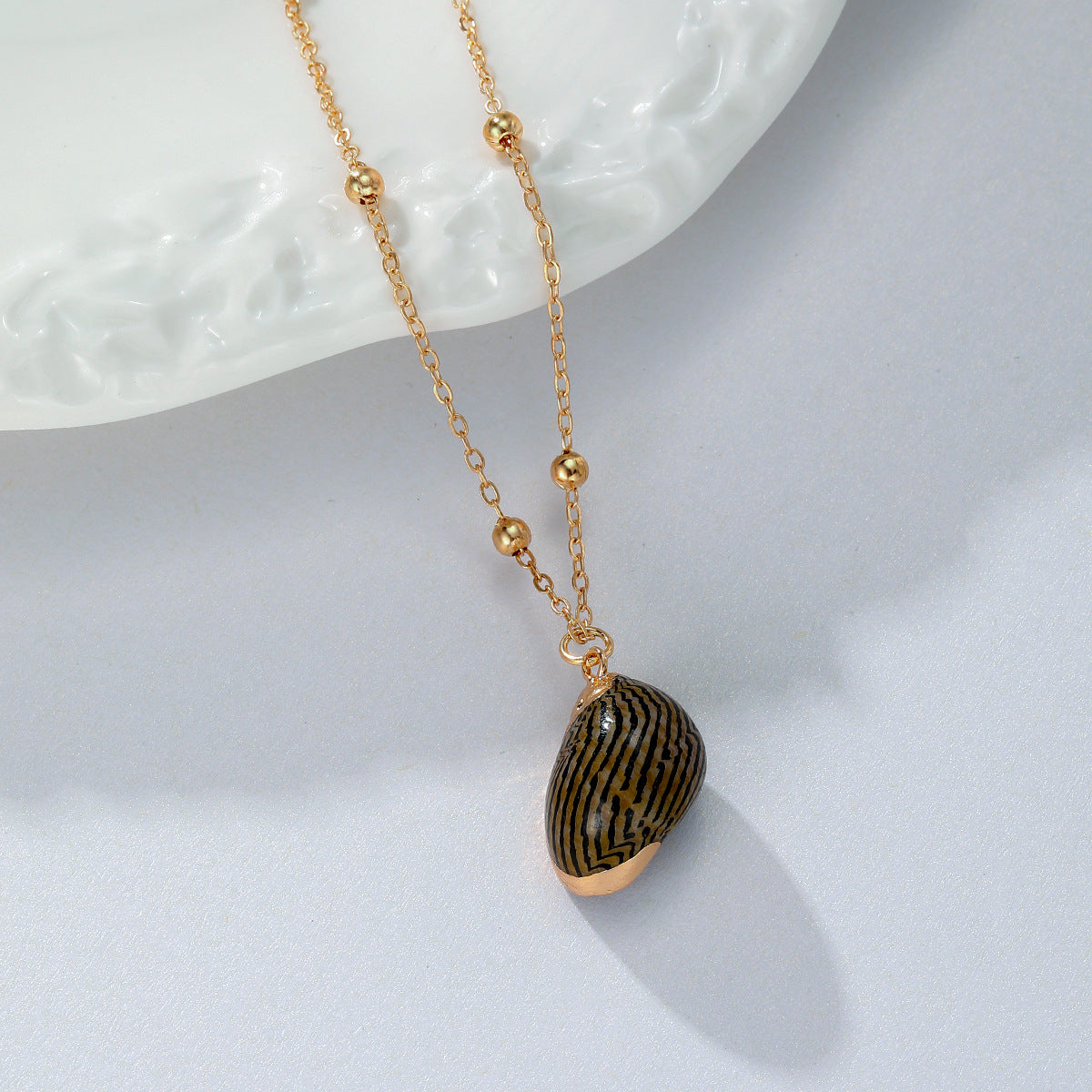 Conch Alloy Pendant Necklace For Women